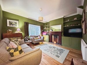 Photo 7- click for photo gallery